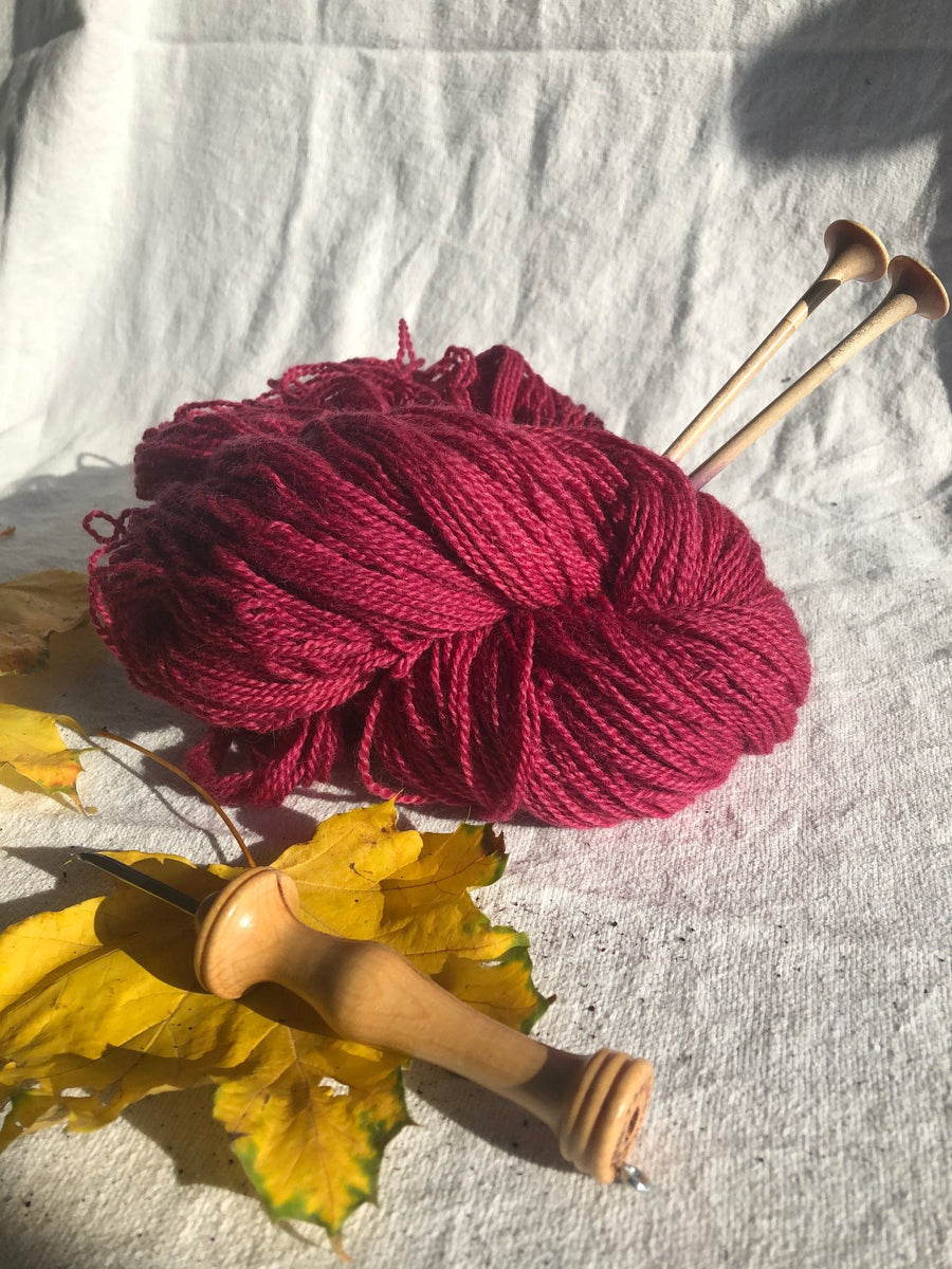 Laine Rouge Cochenille<br>Red Cochineal Yarn BFL<br>(Worsted)