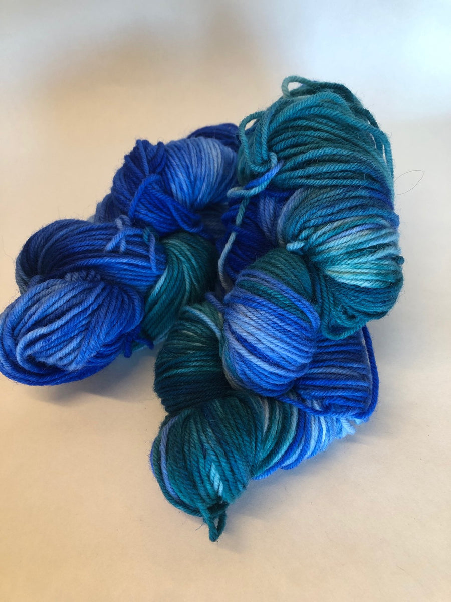 Laine Bleu Gogh<br>Gogh Blue Yarn<br>Maple Leaves<br>(DK)