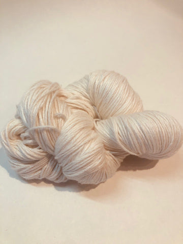 Nature Blanc<br>Maple Leaves de Toronto<br>(Worsted)