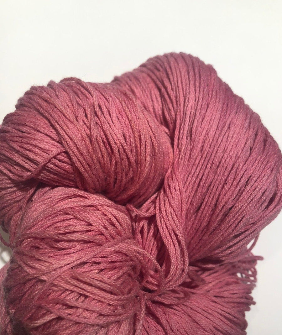 Rose Cochenille Clair<br>Maple Leaves de Toronto<br>(Worsted)