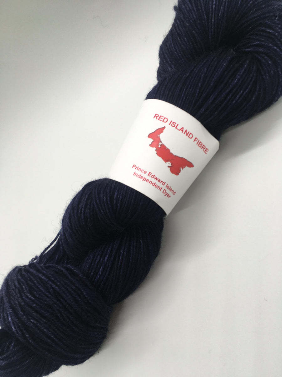 Midnight Waters<br>Blue Faced Leicester+Nylon